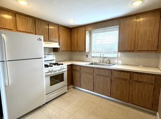 36 Curlew Rd #36C, Quincy, MA 02169