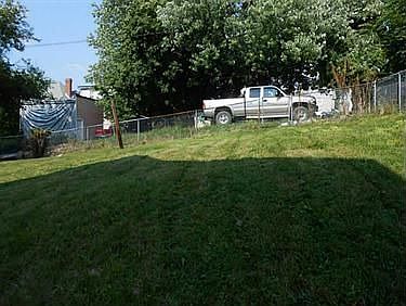 5th image of 272 N Franklin St