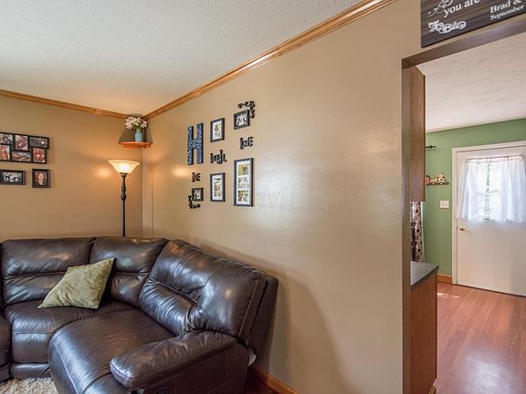 5th image of 3469 Dahlgreen Dr