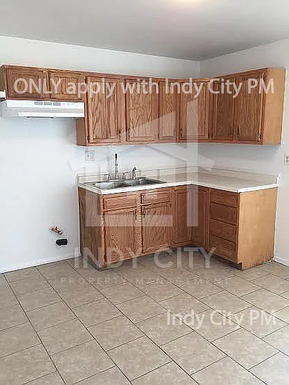 3 bed, 1.0 bath, 900 sqft, $1,500 — Photo 1