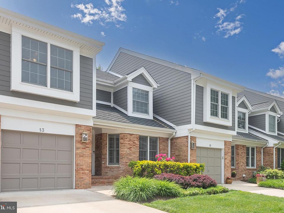 1st image of 13 Raisin Tree Cir