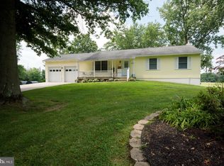 1385 Jacksonville Rd, Columbus, NJ 08022