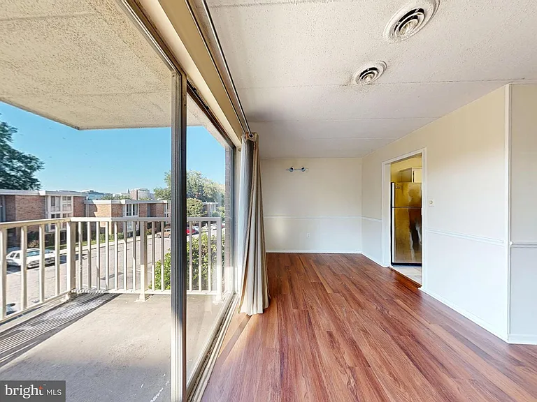 2622 Fort Farnsworth Rd #216 — Photo 30