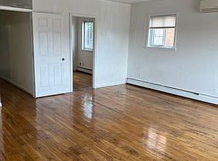 196-17 Hillside Ave #1, Hollis, NY