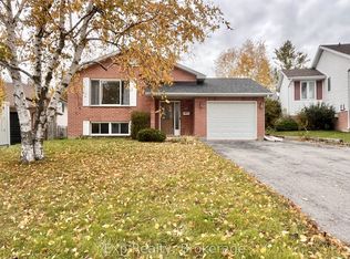27 Loraine Ave, Quinte West, ON K8V 6R4