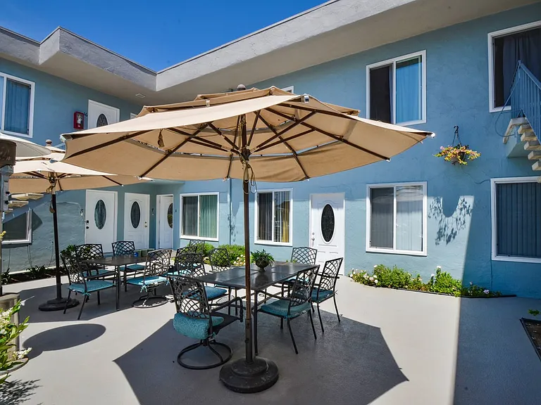 3455 Del Rey St — Photo 22