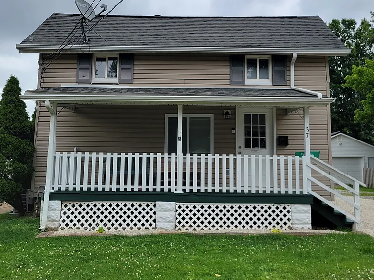 337 Dennison Ave — Photo 1