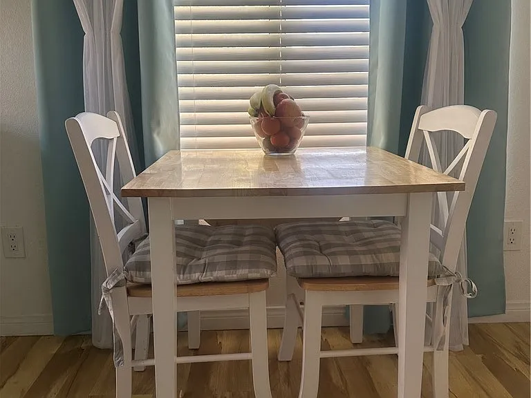517 Indian Bluff St #202 — Photo 5