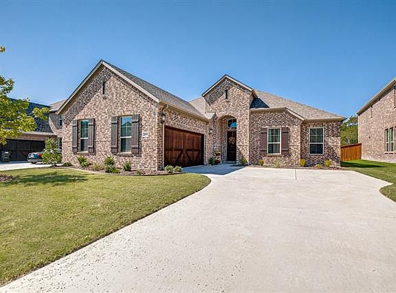 2nd image of 408 Montrose Dr