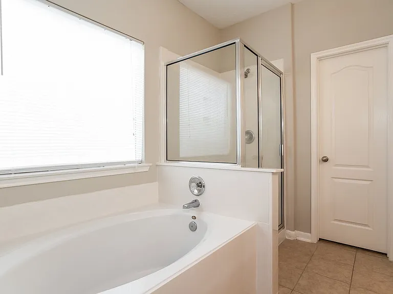 17251 Mitchell Pass Ln — Photo 10