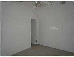 5th image of 2943 Canoe Cir