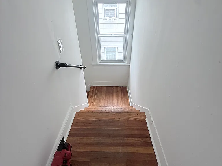 1060 Baker Ave #2 — Photo 8