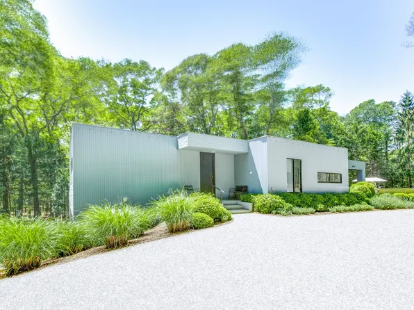 376 Stephen Hands Path, East Hampton, NY 11937