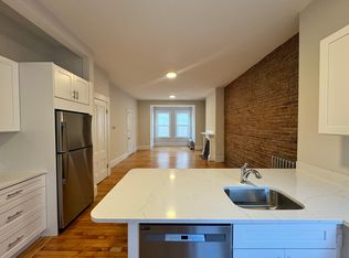 37 Laurel St, Somerville, MA 02143