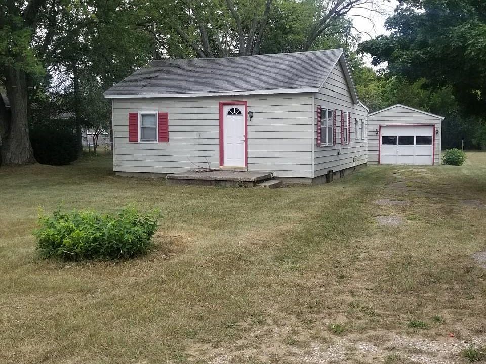 1st image of 6501 Paris Ave SE