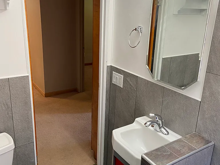 1505 Steensland Dr #3 — Photo 9