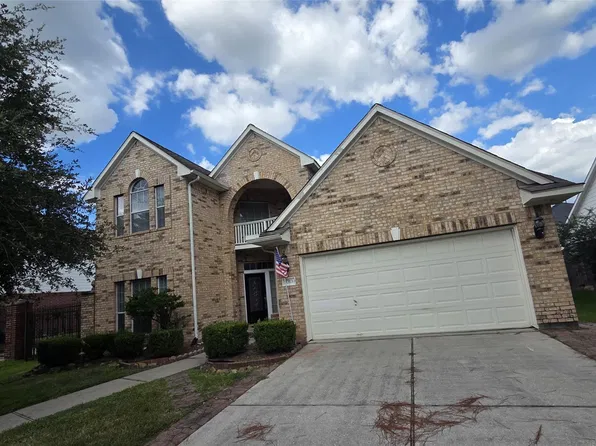 1313 Romero Dr, Pearland, TX 77581