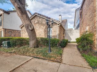 17018 Planters Row, Addison, TX 75001