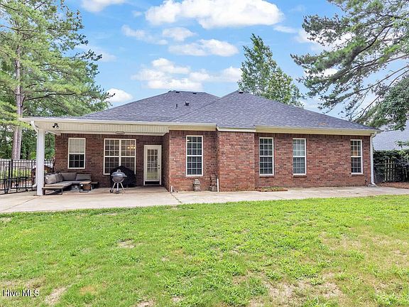 3rd image of 703 Harrison Drive