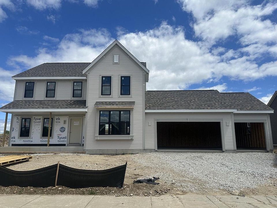1st image of 3805 White Oak WAY