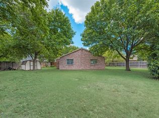 1506 Las Pinas Ct, Dallas, TX 75211