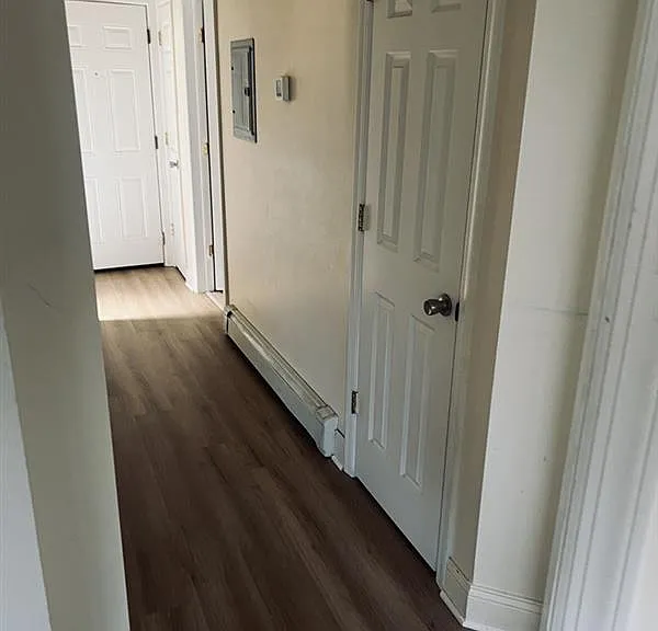 200 Central Ave — Photo 2