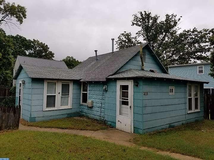 2nd image of 215 New Jersey Ave