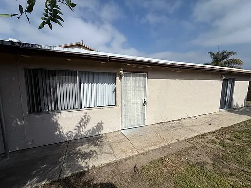 1561 Olive Ave Photo 1