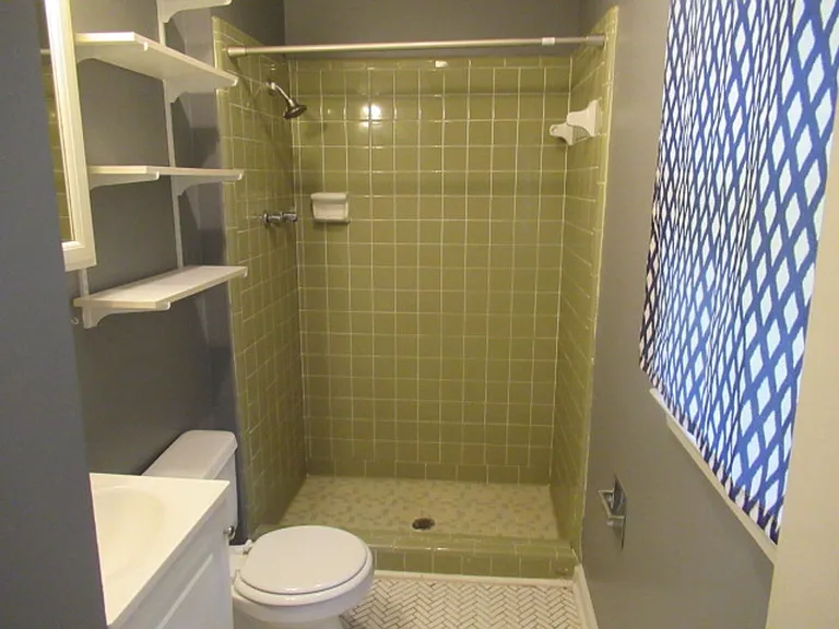 70 Gibson Dr — Photo 29