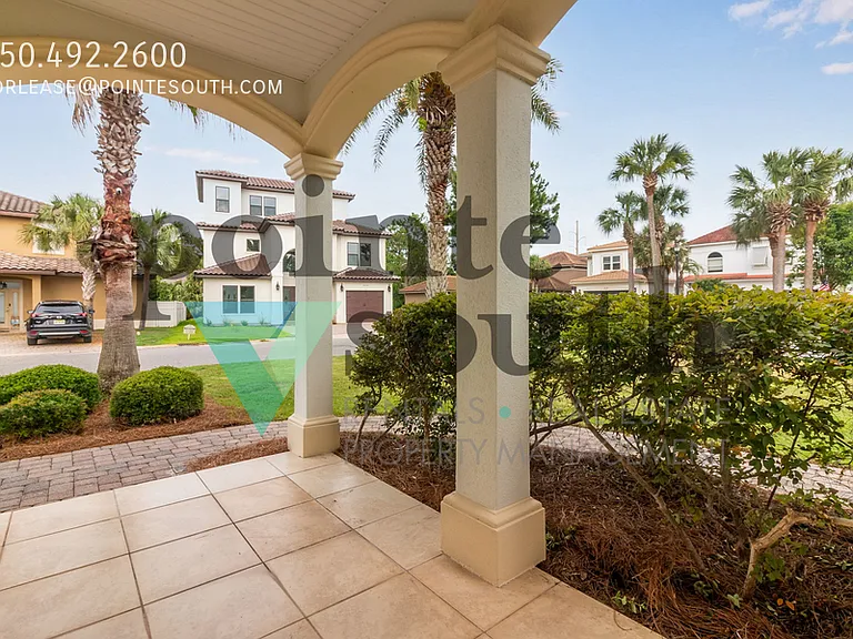 4691 Amhurst Cir — Photo 4