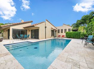 5926 Patio Dr, Boca Raton, FL 33433