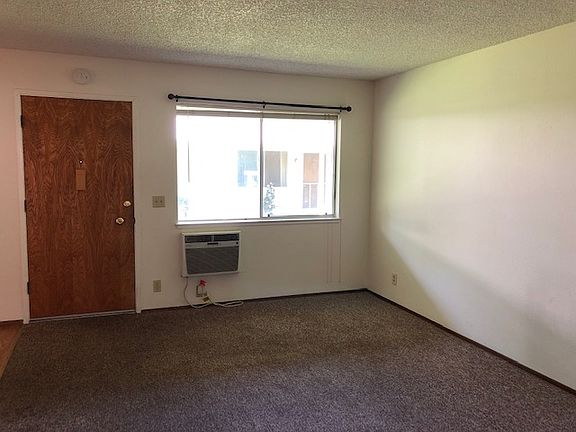 2nd image of 1208 Palm Ave #11