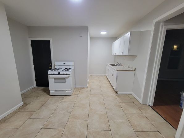 124 Central Ave #2