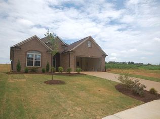 52 Copper Ridge Cv, Jackson, TN 38305