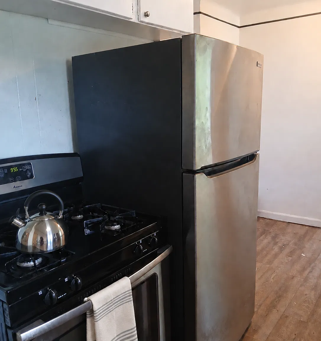 3 bed, 1100 sqft, $1,150 — Photo 2