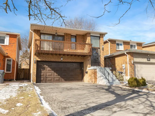 75 Lakecrest Trl, Brampton, ON L6Z 1S4