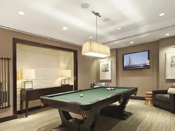 100 Riverside Boulevard image 7 of 9