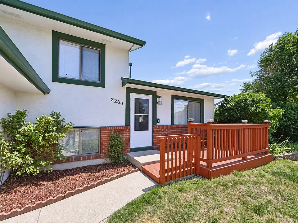 2260 Conley Blvd