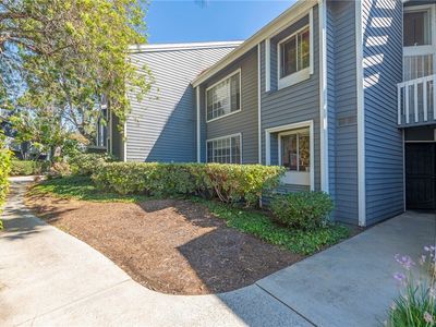 25319 Pine Creek Ln, Wilmington, CA, 90744