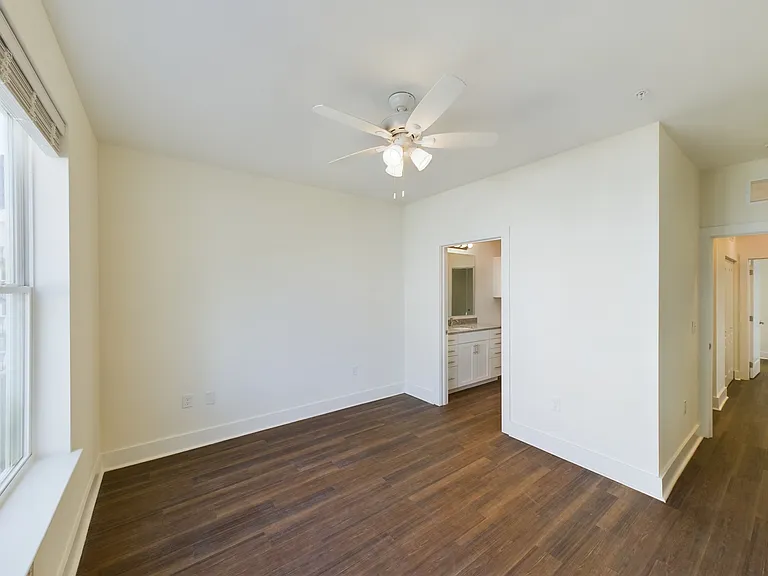 675 Victory Ln #11-102 — Photo 5