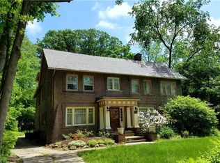 2565 Guilford Rd, Cleveland Heights, OH 44118