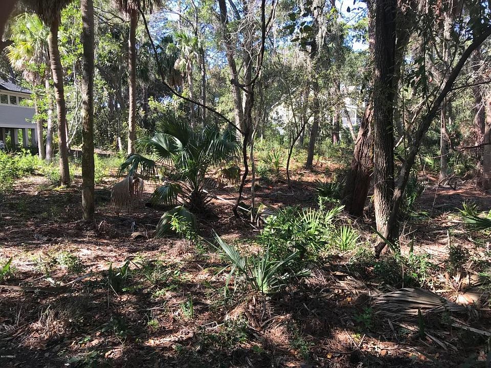 2nd image of 42 Ocean Marsh Ln