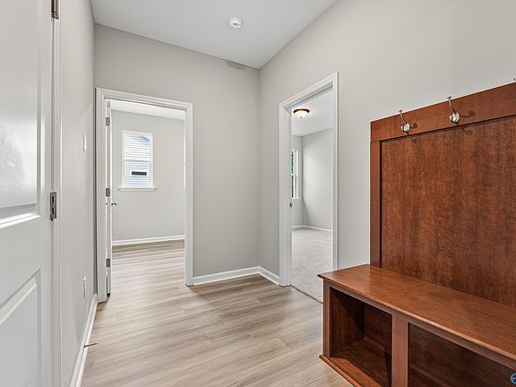 5th image of 36 Aurora Cir