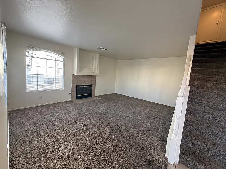 8133 Autumn Star Ave — Photo 6