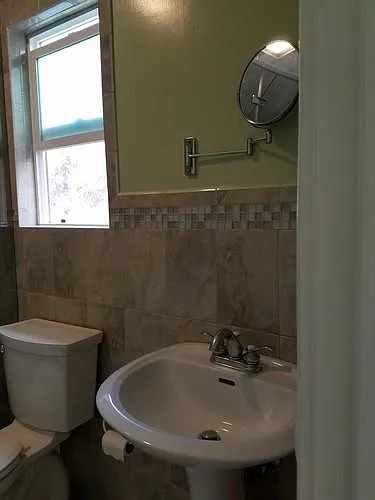 421 Columbus St — Photo 5