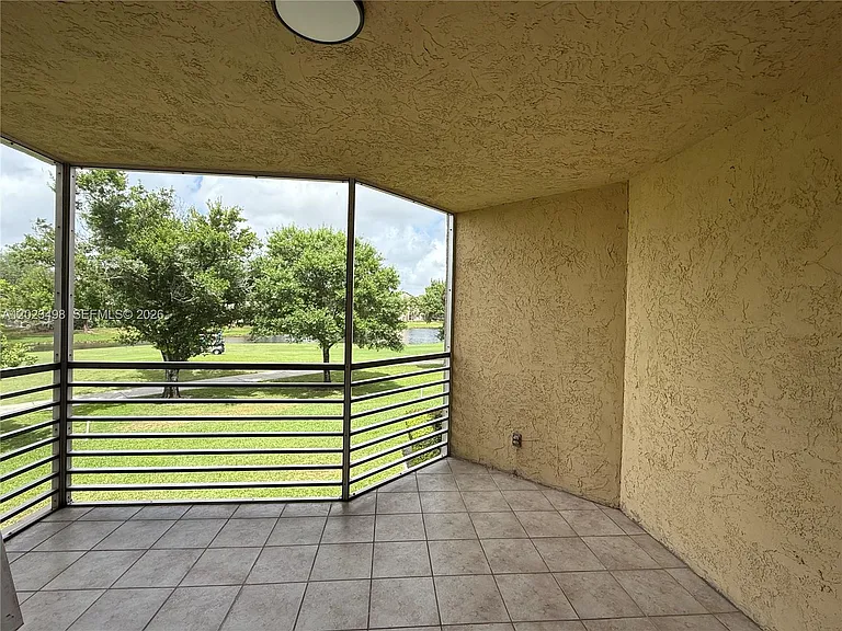 9531 Seagrape Dr #202 — Photo 12