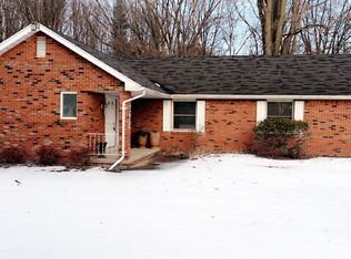 5205 Baker Rd, Bridgeport, MI 48722