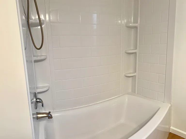 5502 Warwick Dr — Photo 4