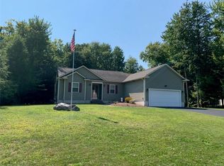 46 Dylan Dr, Central Square, NY