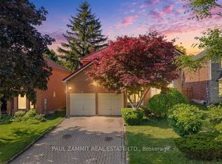 236 Green Ln, Markham, ON L3T7H7